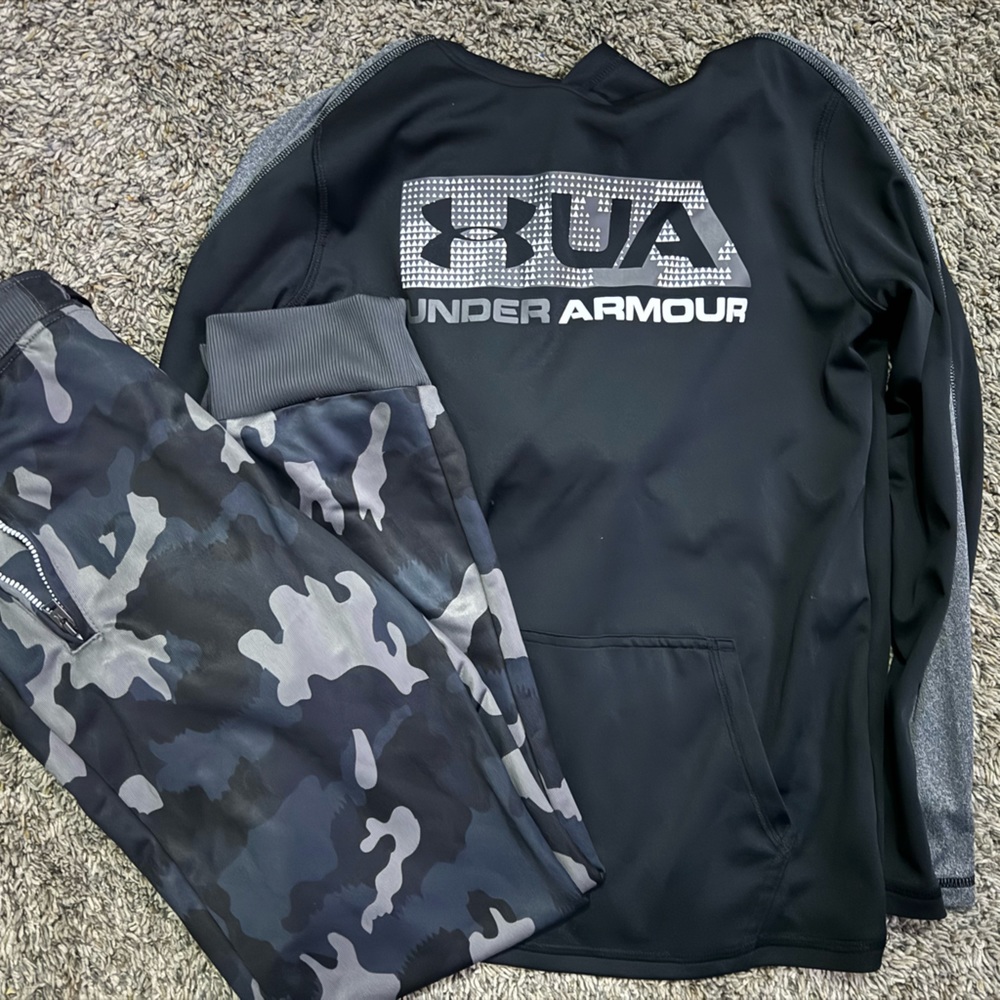 Boys clothes size medium